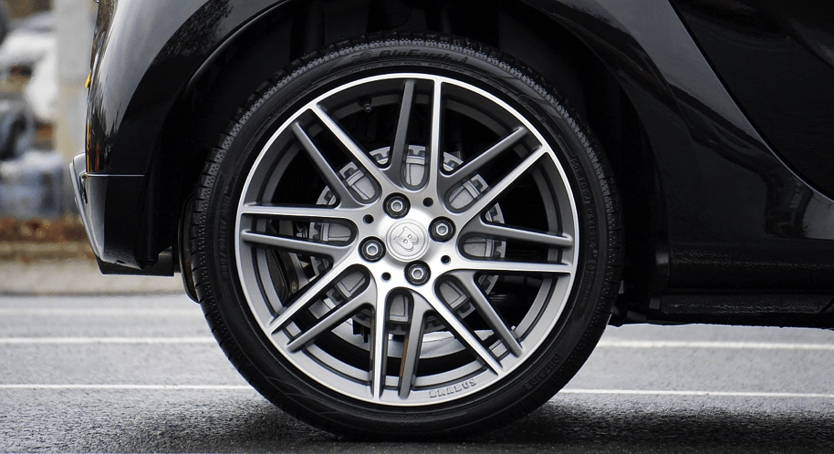 The Importance of Car Tire Pressure, Contact Pattern and Tread Depth