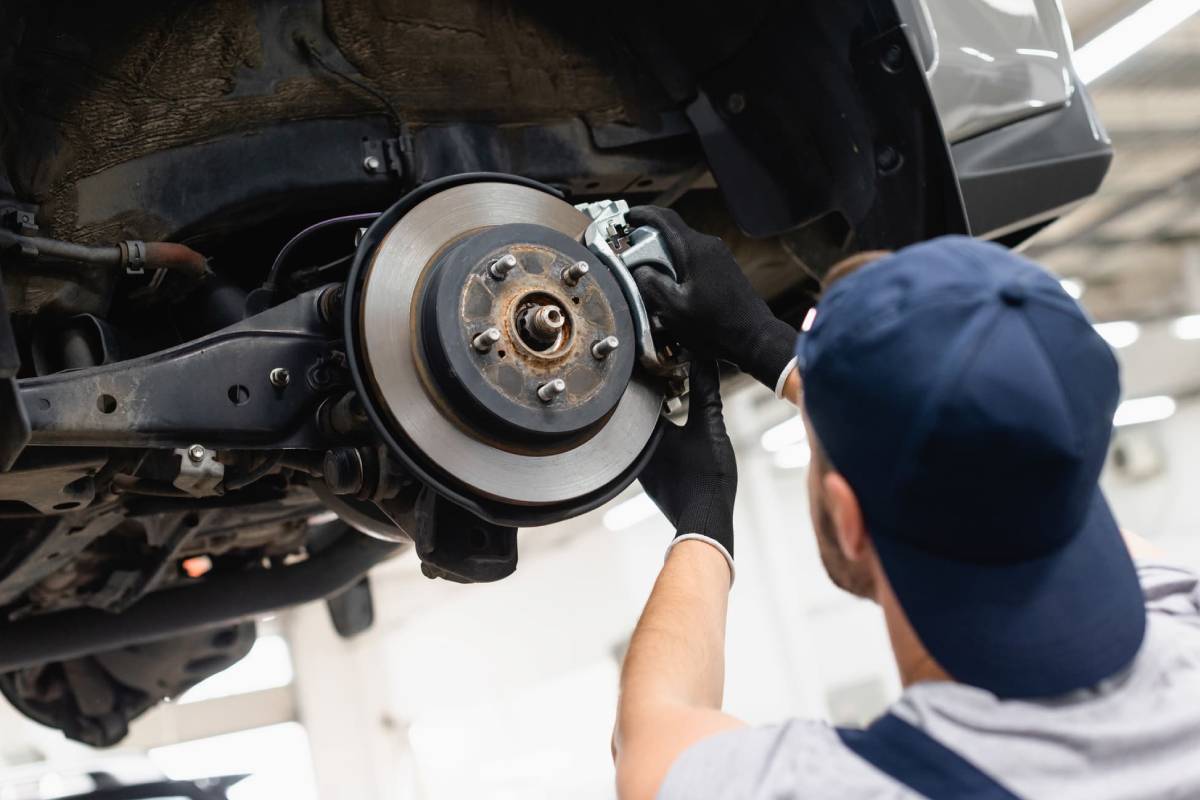 How To Maintain Car Brakes?